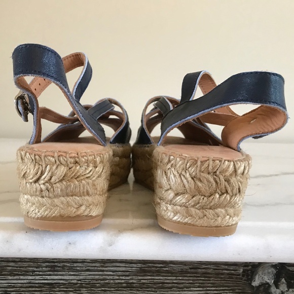 NEW NAGUISA NAVY GUNTA ESPADRILLE - Picture 6 of 11